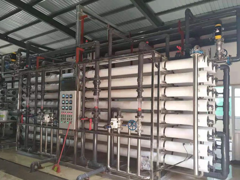 18773643.jpg YY-1.jpg